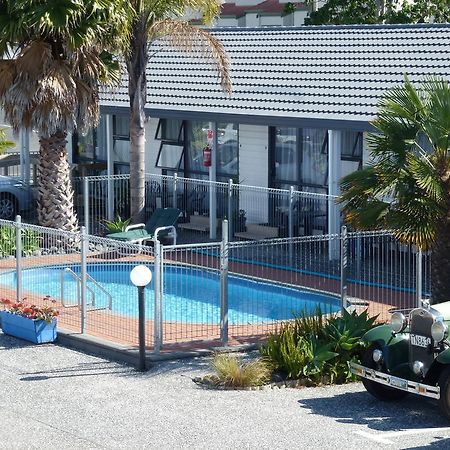 Mana-Nui Motel Whitianga Phòng bức ảnh