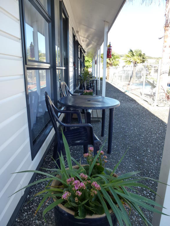 Mana-Nui Motel Whitianga Phòng bức ảnh