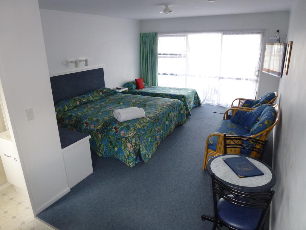 Mana-Nui Motel Whitianga Phòng bức ảnh