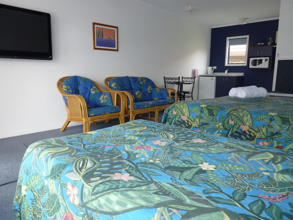 Mana-Nui Motel Whitianga Phòng bức ảnh