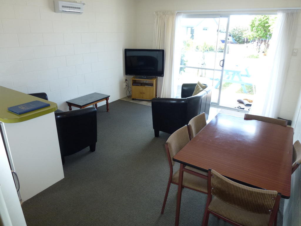 Mana-Nui Motel Whitianga Phòng bức ảnh