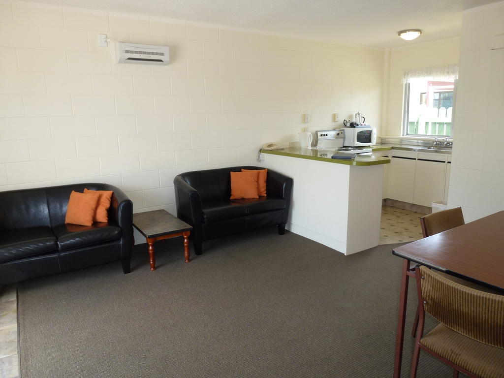 Mana-Nui Motel Whitianga Phòng bức ảnh