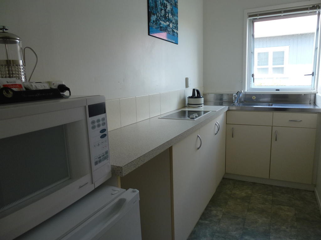 Mana-Nui Motel Whitianga Phòng bức ảnh